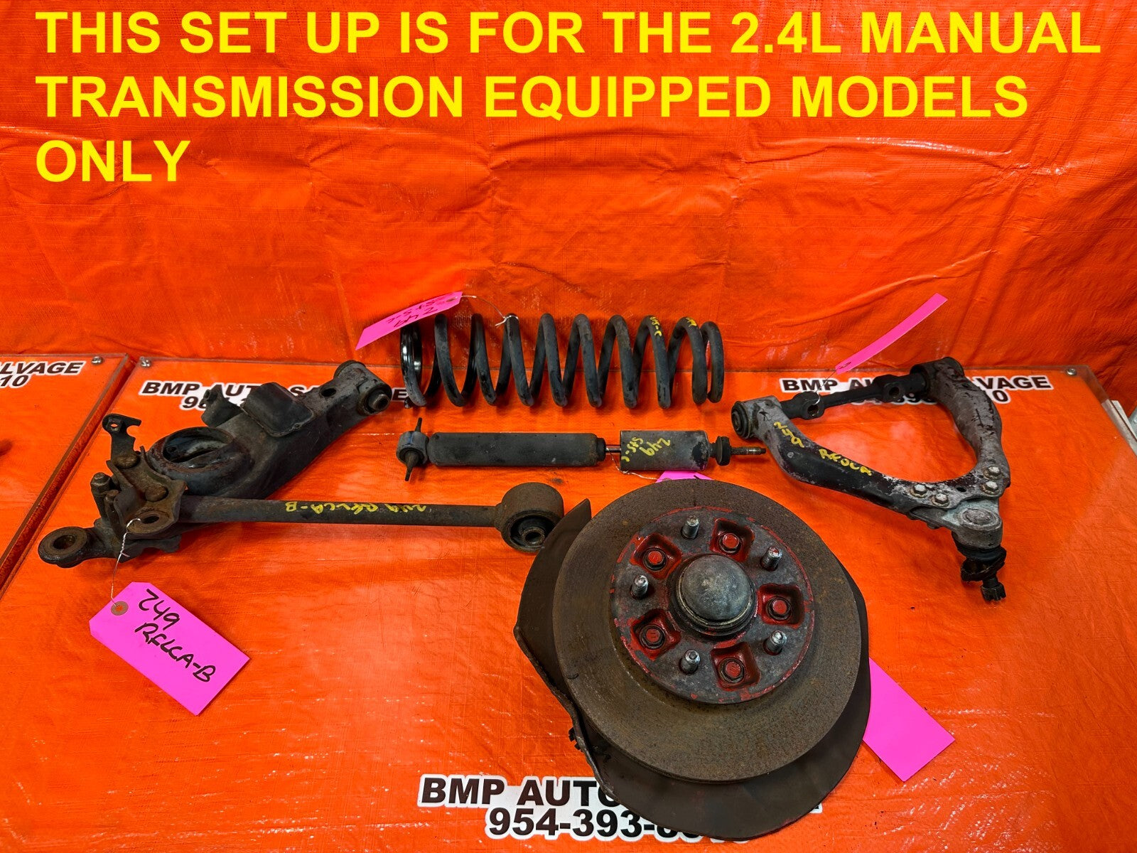96 00 TOYOTA TACOMA   2.4L   MANUAL ONLY   RIGHT FRONT SPINDLE W/ CONTROL ARMS0