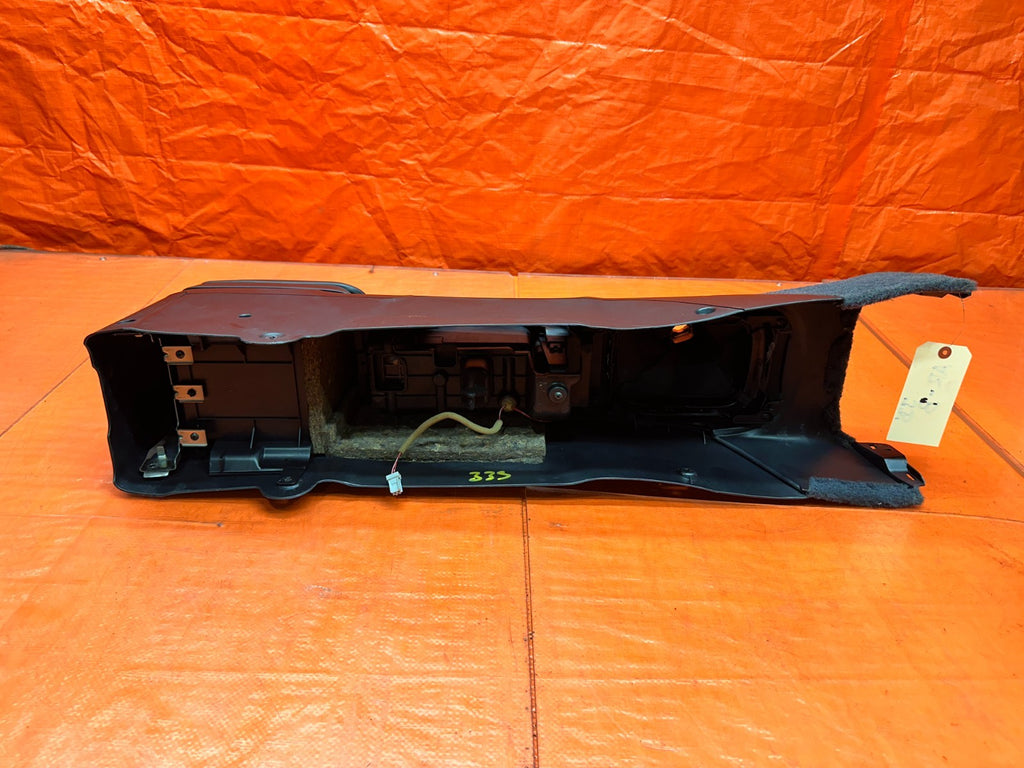 97 01 HONDA PRELUDE 5 SPEED MANUAL CENTER CONSOLE SHIFTER TRIM BEZEL OEM #33512