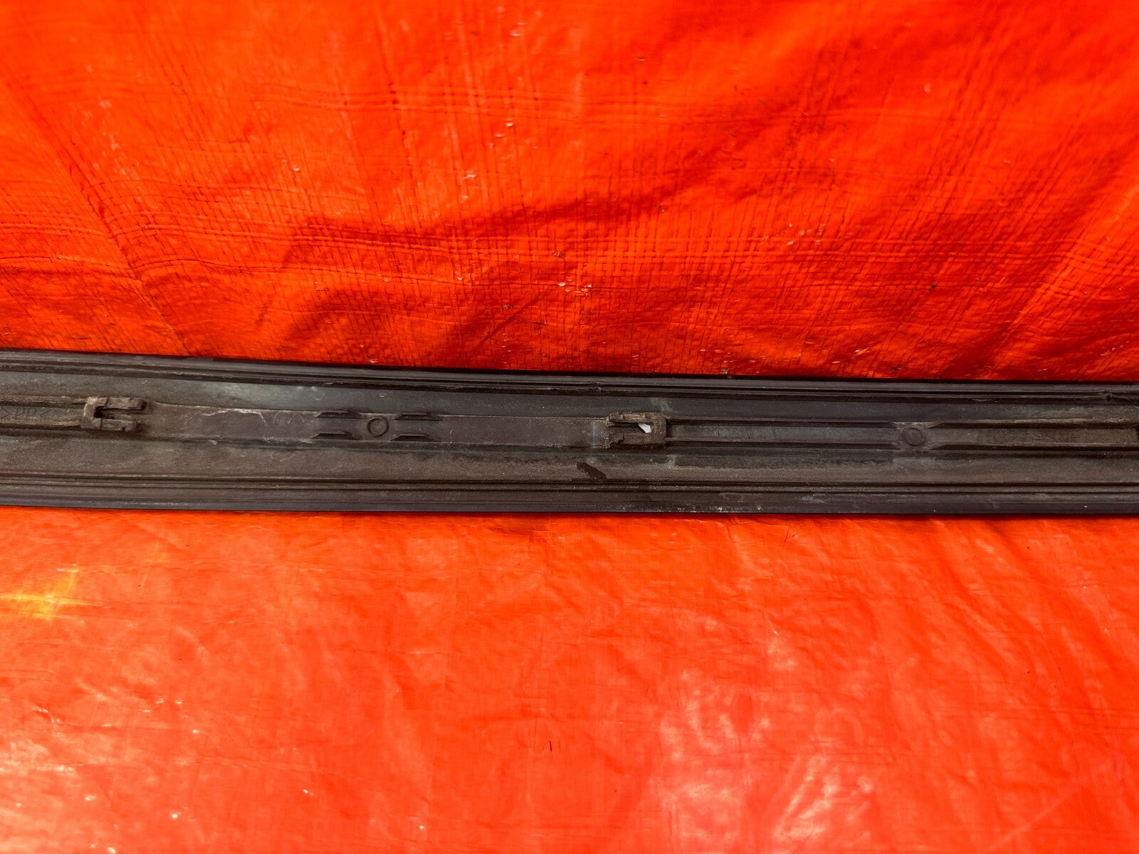06 11 HONDA CIVIC SI 4D SEDAN   DOOR MOLDING IMPACT STRIP LEFT FRONT OEM #2828