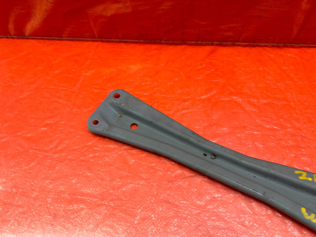 14 20 INFINITI Q50   FRONT CENTER RADIATOR SUPPORT BRACE BRACKET   OEM #2156