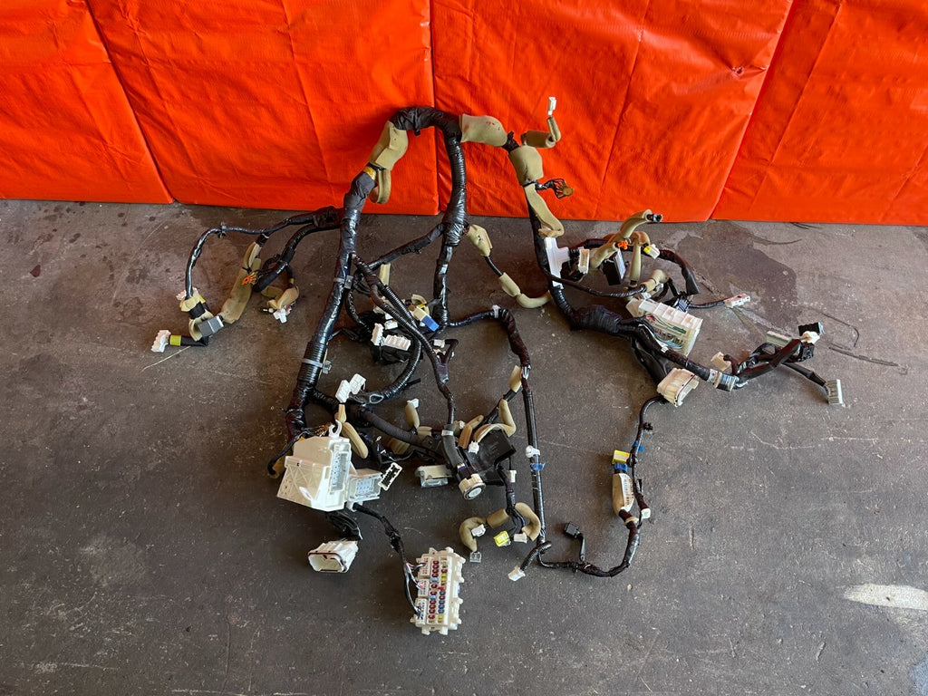 08 09 INFINITI G37 2D COUPE   SPORT MODEL   MAIN WIRING HARNESS 24010 1ND3C OEM0