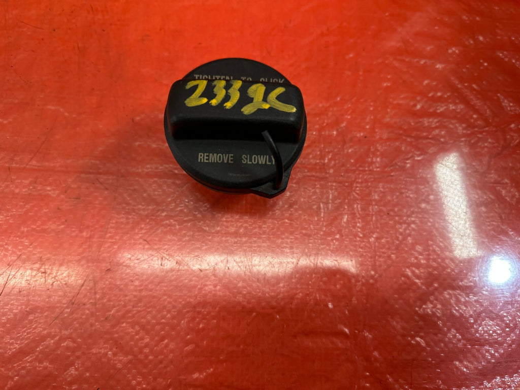 09 14 ACURA TSX   GASOLINE GAS TANK LOCKING TWISTING CAP   OEM FACTORY #2331