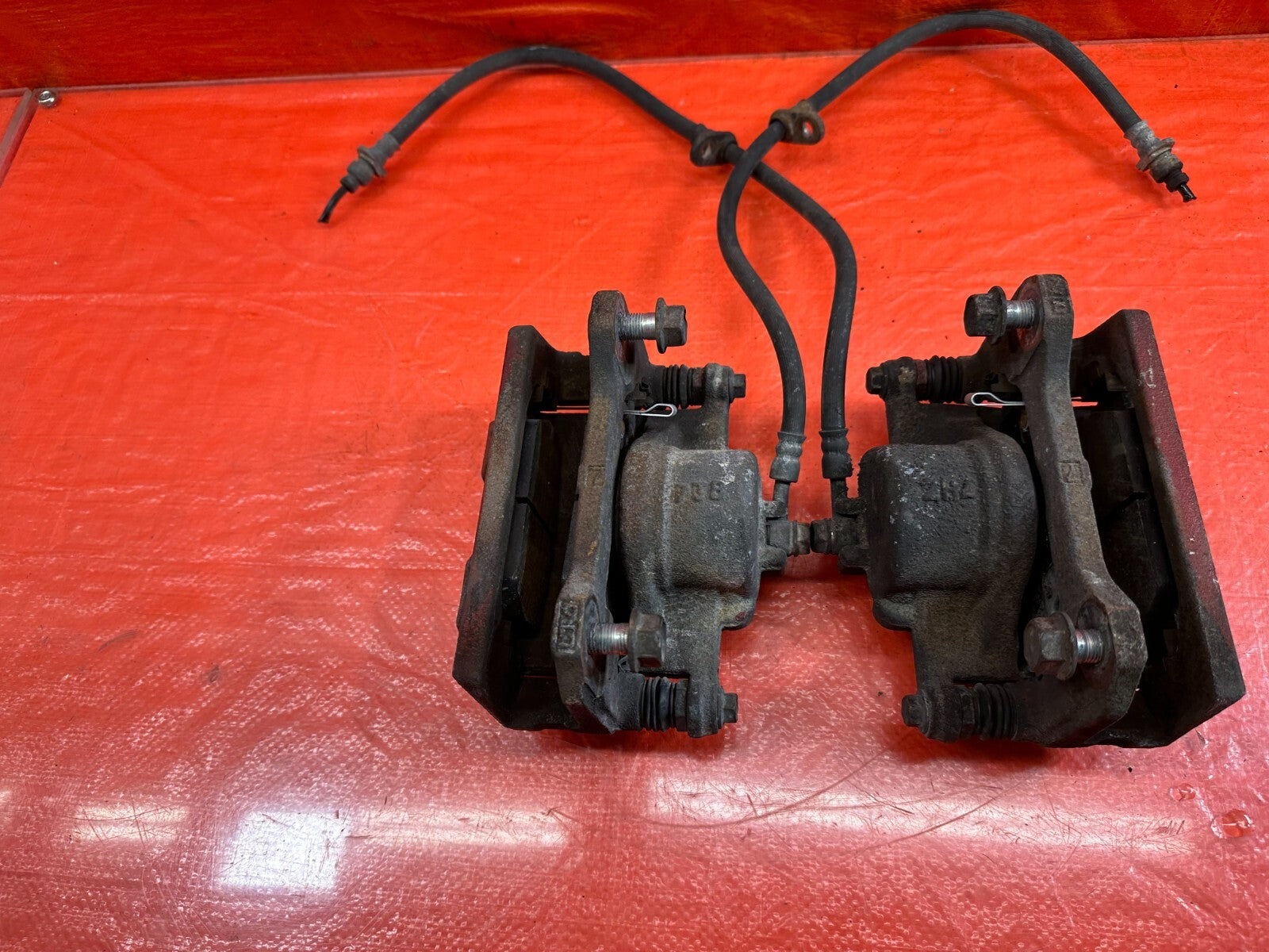 06 11 HONDA CIVIC SI   FRONT BRAKE CALIPER CALIPERS    LEFT AND RIGHT   OEM #22314