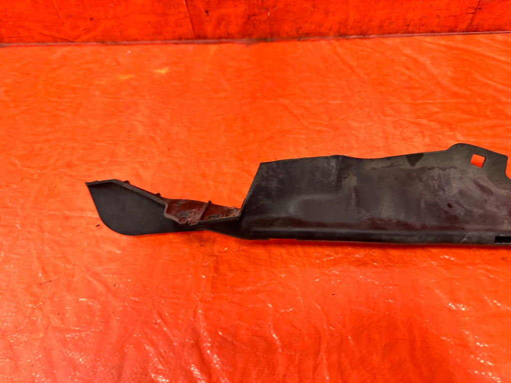 06 11 HONDA CIVIC SI   UNDER HOOD FENDER TRIM   PASSENGER RIGHT SIDE   OEM FA5 14