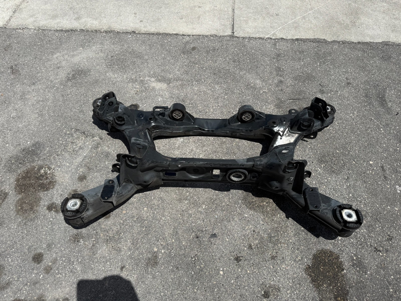 10 16 HYUNDAI GENESIS COUPE   REAR SUBFRAME CROSSMEMBER K FRAME   OEM #3029