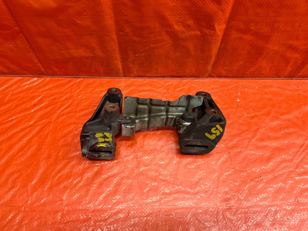 94 01 ACURA INTEGRA LS RS GS NON VTEC   POWER STEERING PUMP BRACKET SET OEM #15911