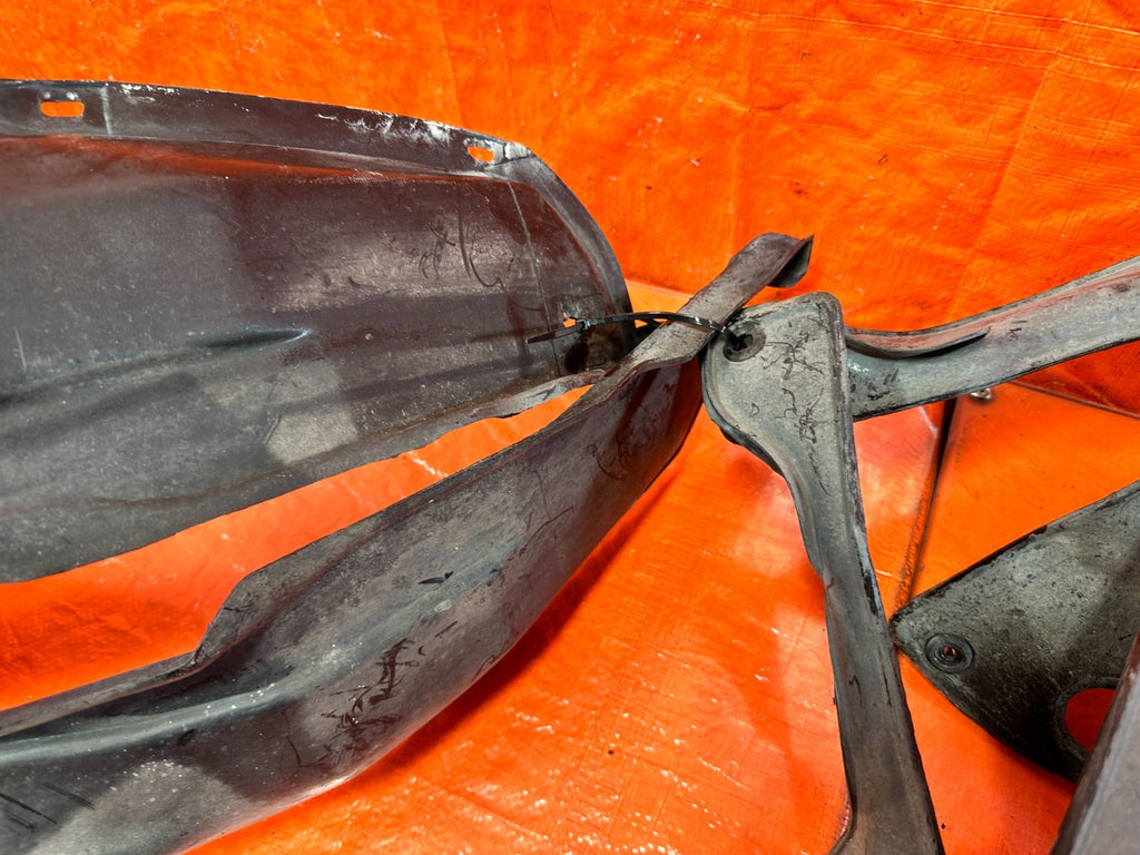 90 91 HONDA CIVIC HATCHBACK FENDER LINERS LEFT AND RIGHT OEM FACTORY 3259