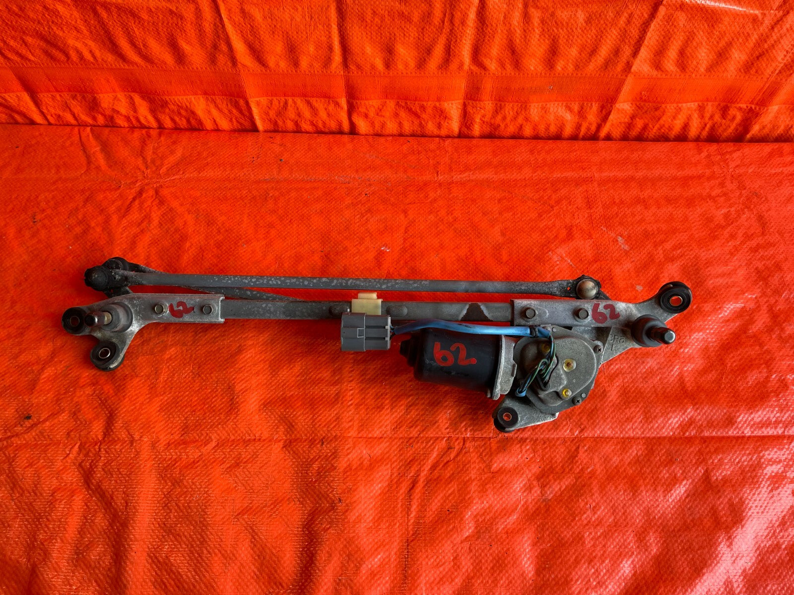 94   01 ACURA INTEGRA 2 & 4 DOOR FRONT WINDSHIELD WIPER MOTOR WITH LINKAGE #620