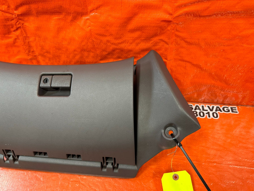 00 05 TOYOTA CELICA   GLOVE BOX   LIGHT GRAY COLOR   OEM FACTORY OE #2506
