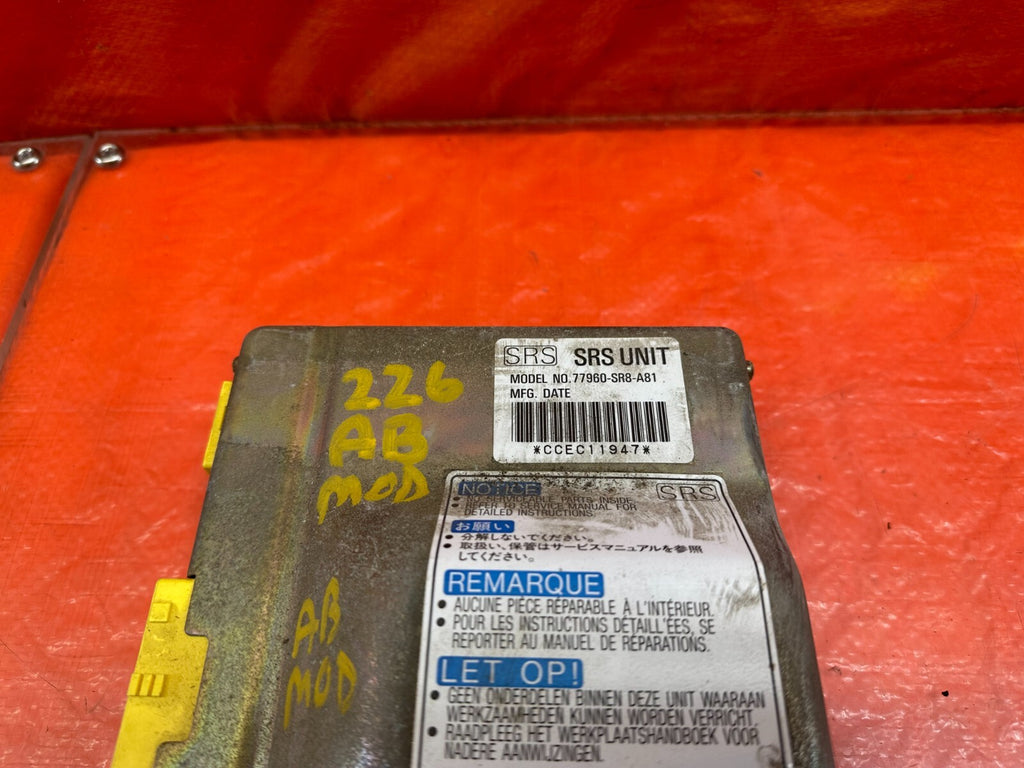 94 95 ACURA INTEGRA   CONTROL MODULE   PART # 77960 SR8 A81   OEM #2261