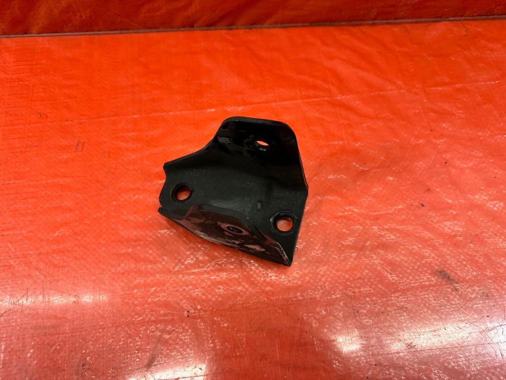 08 15 LANCER EVOLUTION X EVO 10 MR   METAL MOUNTING BRACKET   OEM FACTORY 2170