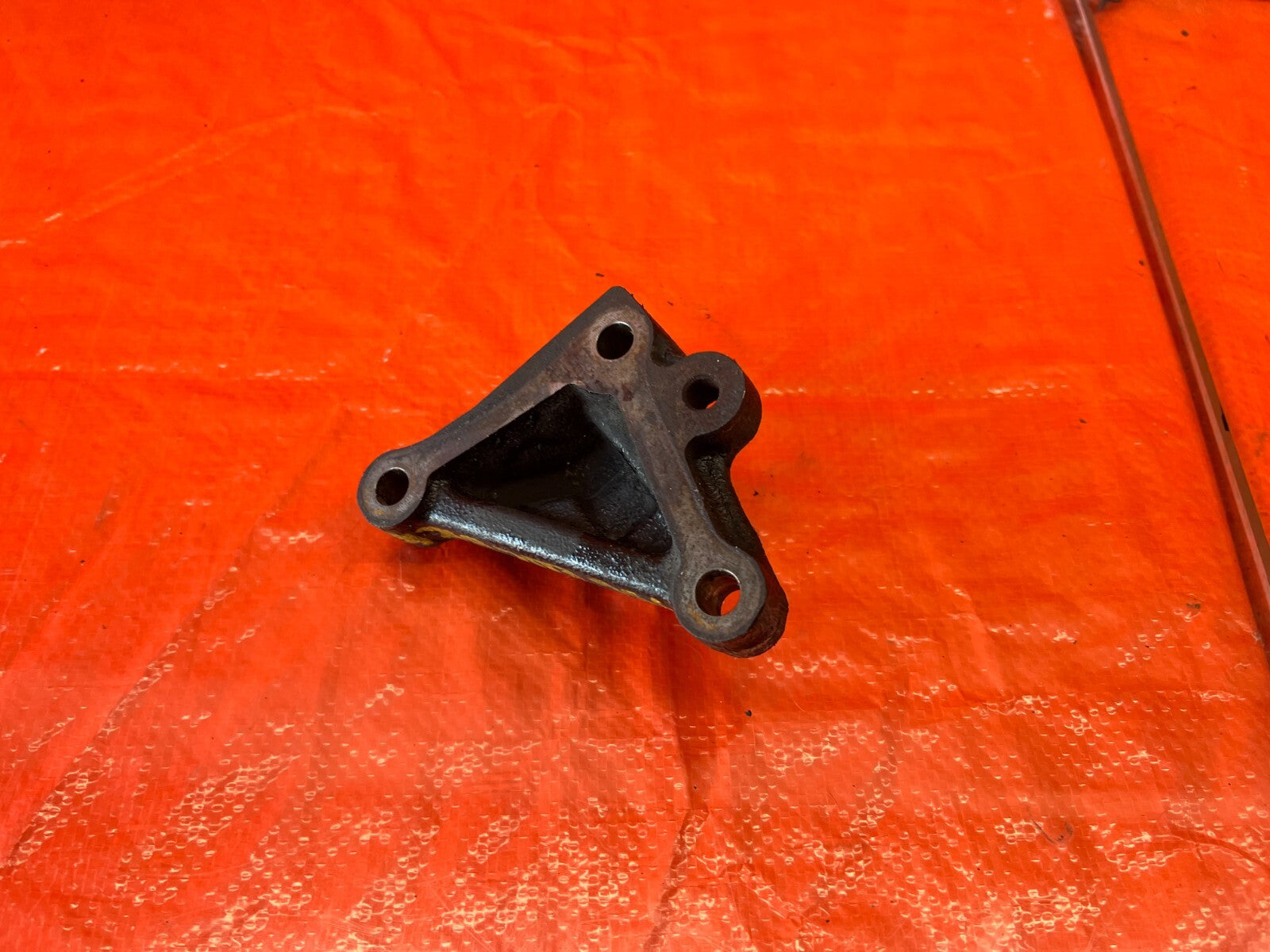 04 08 ACURA TSX   K24A2   ENGINE MOTOR POST MOUNT MOUNTING BRACKET   OEM #1967