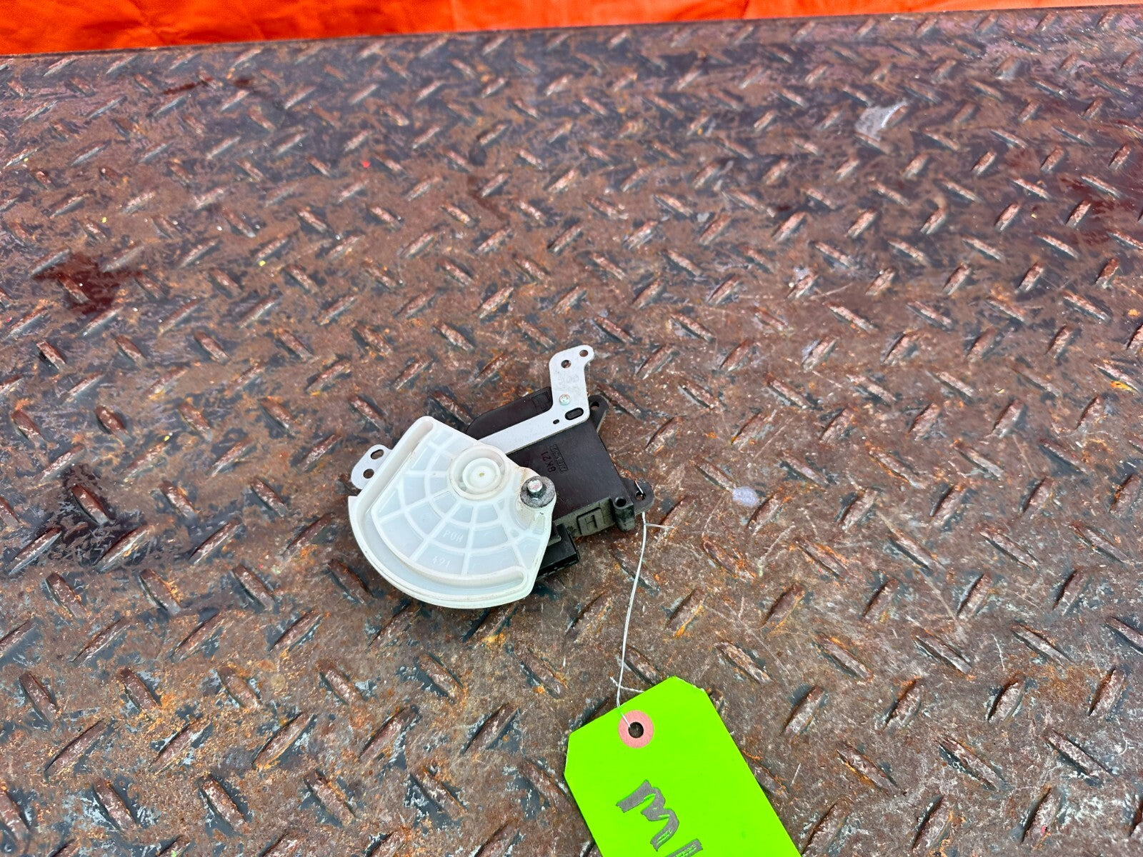 09 14 ACURA TSX   AC FLAP VENT ACTUATOR   PART # 113800 2320   OEM #279 14