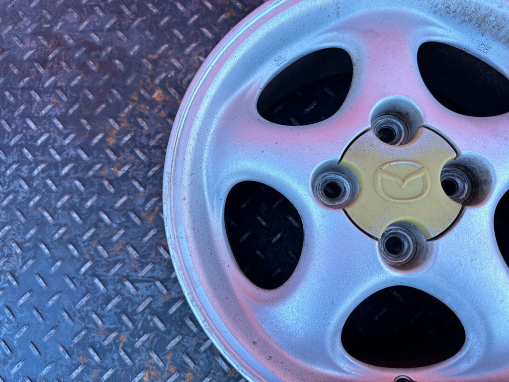 90 05 MAZDA MX 5 MIATA   5 SPOKE   14x6 +40MM FACTORY WHEEL RIM   OEM #267 39