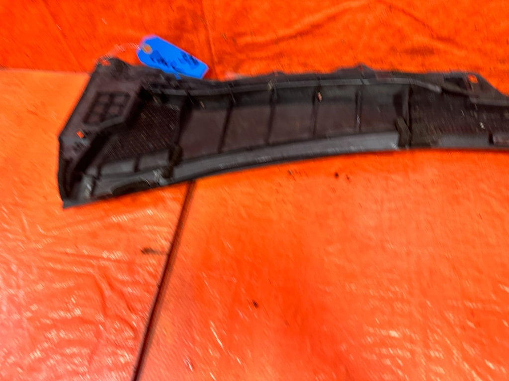 08 15 INFINITI G37 COUPE CONVERTIBLE WINDSHIELD WIPER COWL TRIM PLASTIC OEM 32914