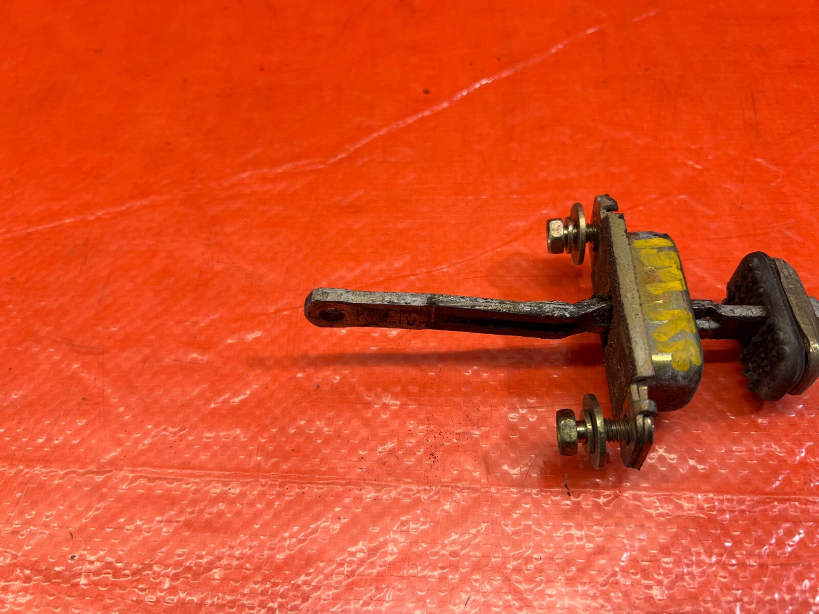 90 96 ACURA INTEGRA SEDAN   LEFT OR RIGHT FRONT DOOR CHECKER HINGE ARM STOPPER6