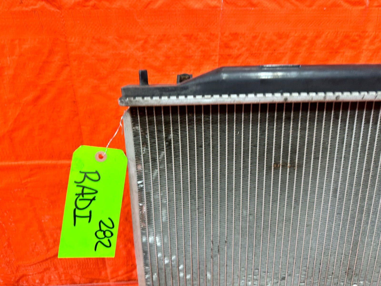 06 11 HONDA CIVIC SI   K20Z3 6 SPEED MANUAL RADIATOR ASSEMBLY   OEM FACTORY #2827