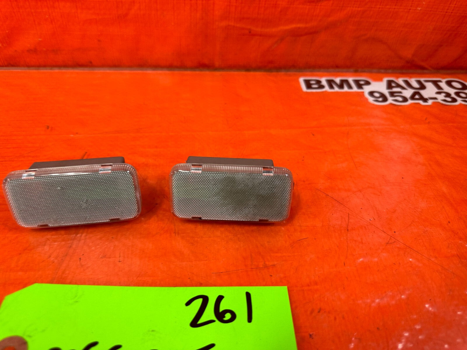 02 10 LEXUS SC430   REAR INTERIOR TRUNK LIGHT LAMP   LIGHTS LAMPS   OEM #6125