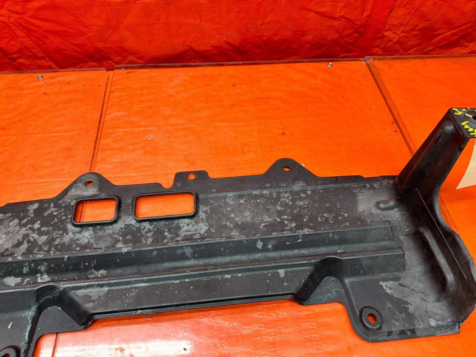 00-03 HONDA S2000 AP1 2.0L FRONT CENTER SMALL UNDER ENGINE SPLASH SHIELD OEM #338