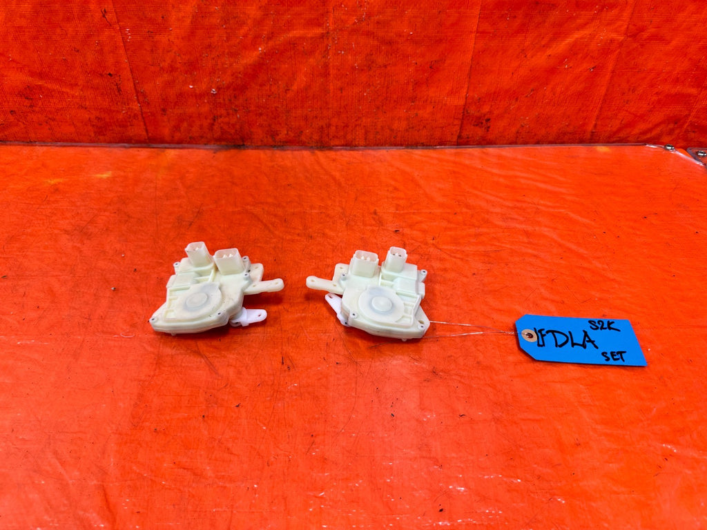 00 09 HONDA S2000   LEFT AND RIGHT   DOOR LOCK ACTUATOR MOTORS   #S2K0