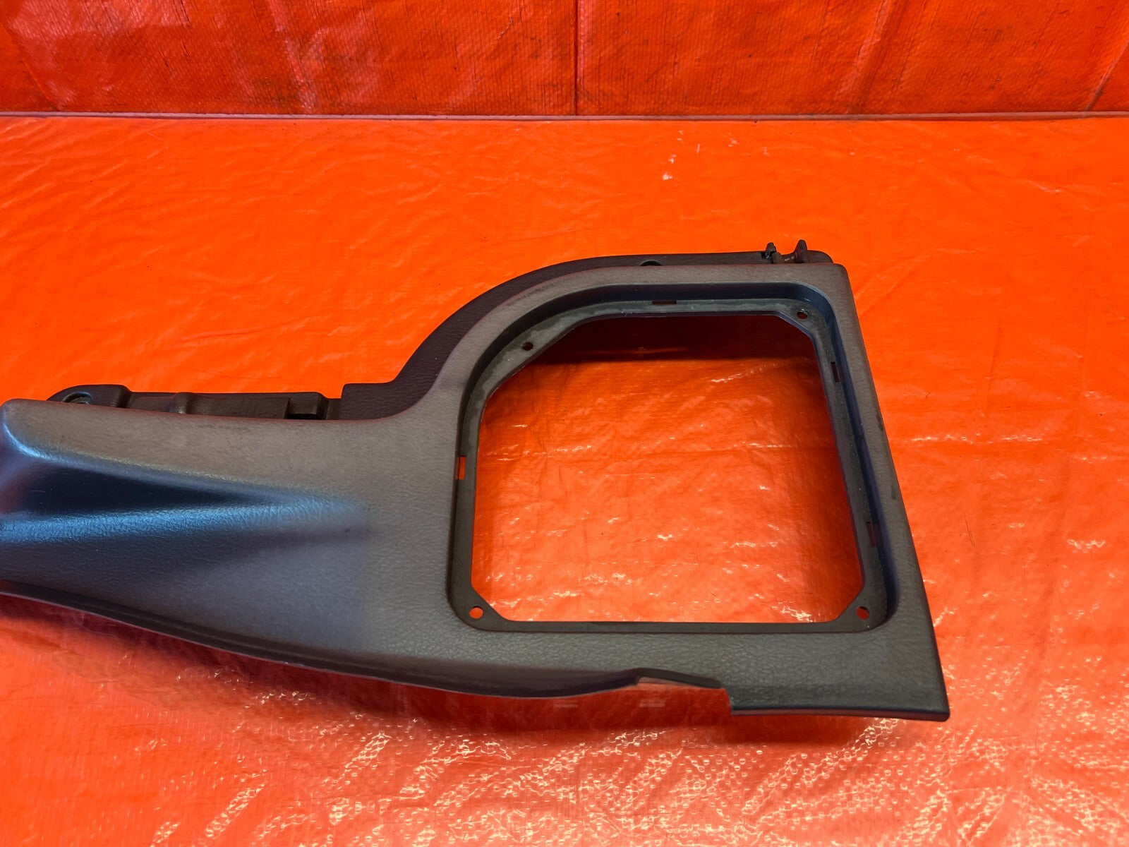 90 93 ACURA INTEGRA 2D RS PASSENGER RIGHT CARGO COVER TRIM BRACKET BLUE OEM #1545