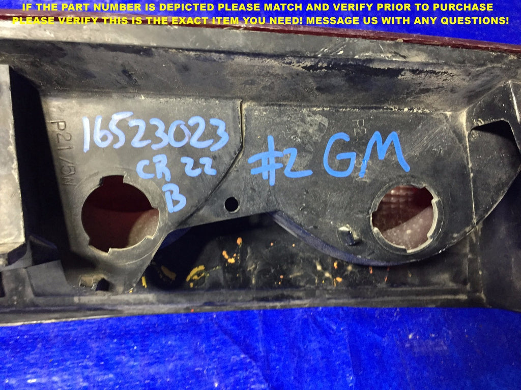 OEM 1996 1997 1998 1999 CHEVROLET CHEVY EXPRESS DRIVER LEFT TAIL LIGHT 165230236