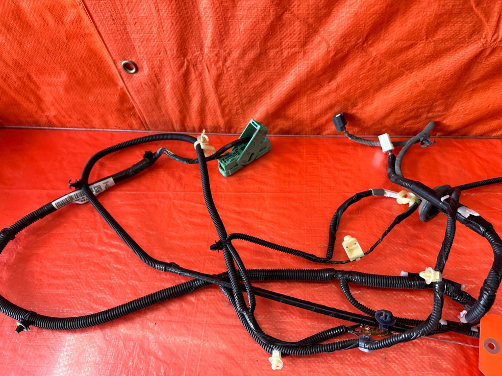 11 12 HONDA ACCORD SEDAN 2.4L LX LXP SE   INTERIOR PASSENGER RIGHT HARNESS   2395