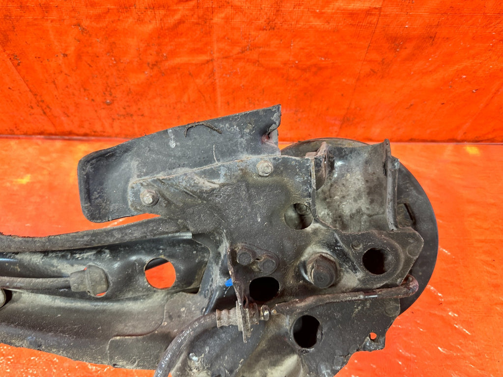 90 91 HONDA CIVIC HATCHBACK   DRIVER LEFT REAR TRAILING ARM LOWER ARM   OEM 32511