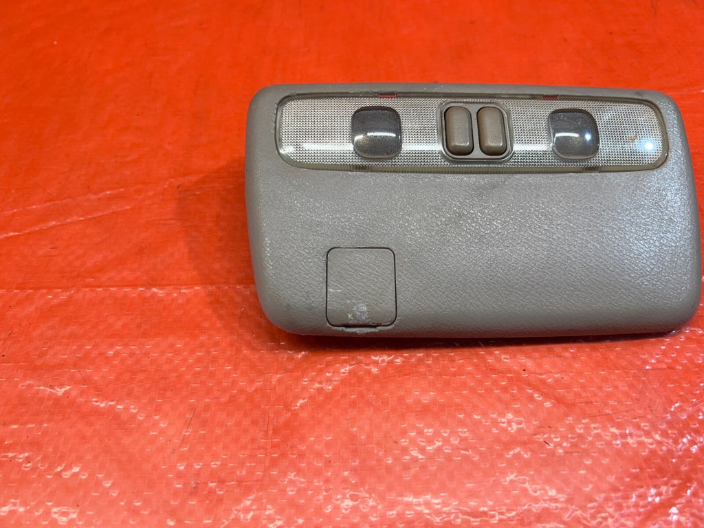 94 01 INTEGRA SEDAN   FRONT   DOME MAP READING LIGHT LAMP   GRAY   OEM #1596