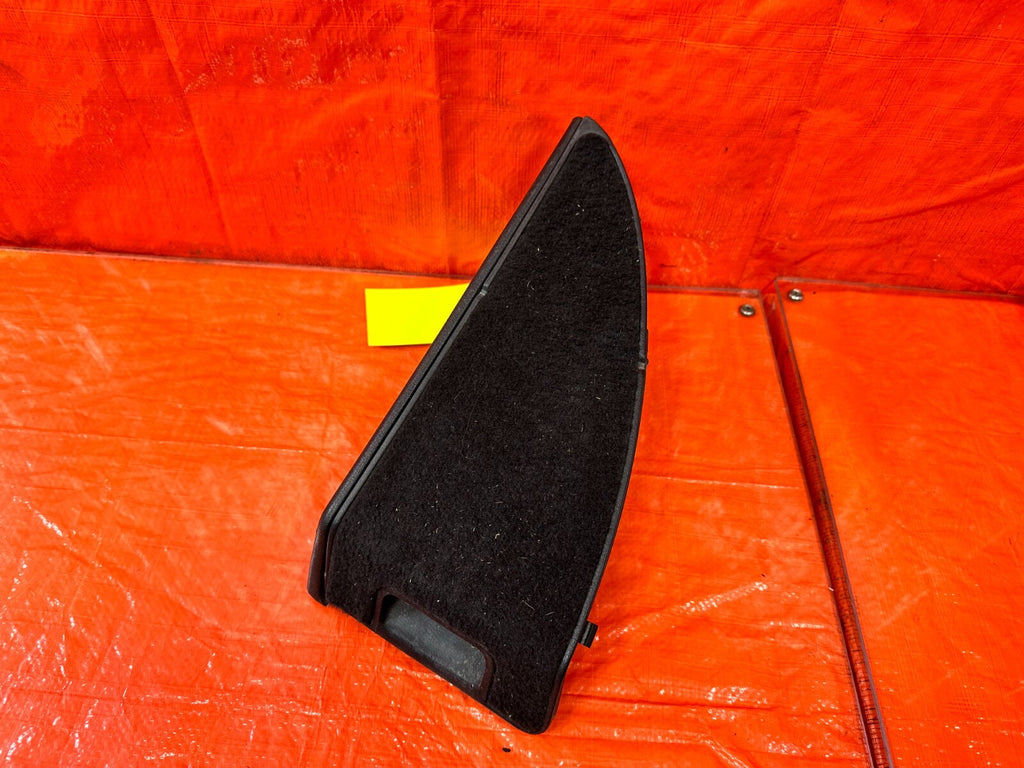 88 89 HONDA CRX DX   DRIVER LEFT REAR CARGO STORAGE COMPARTMENT OEM #2770