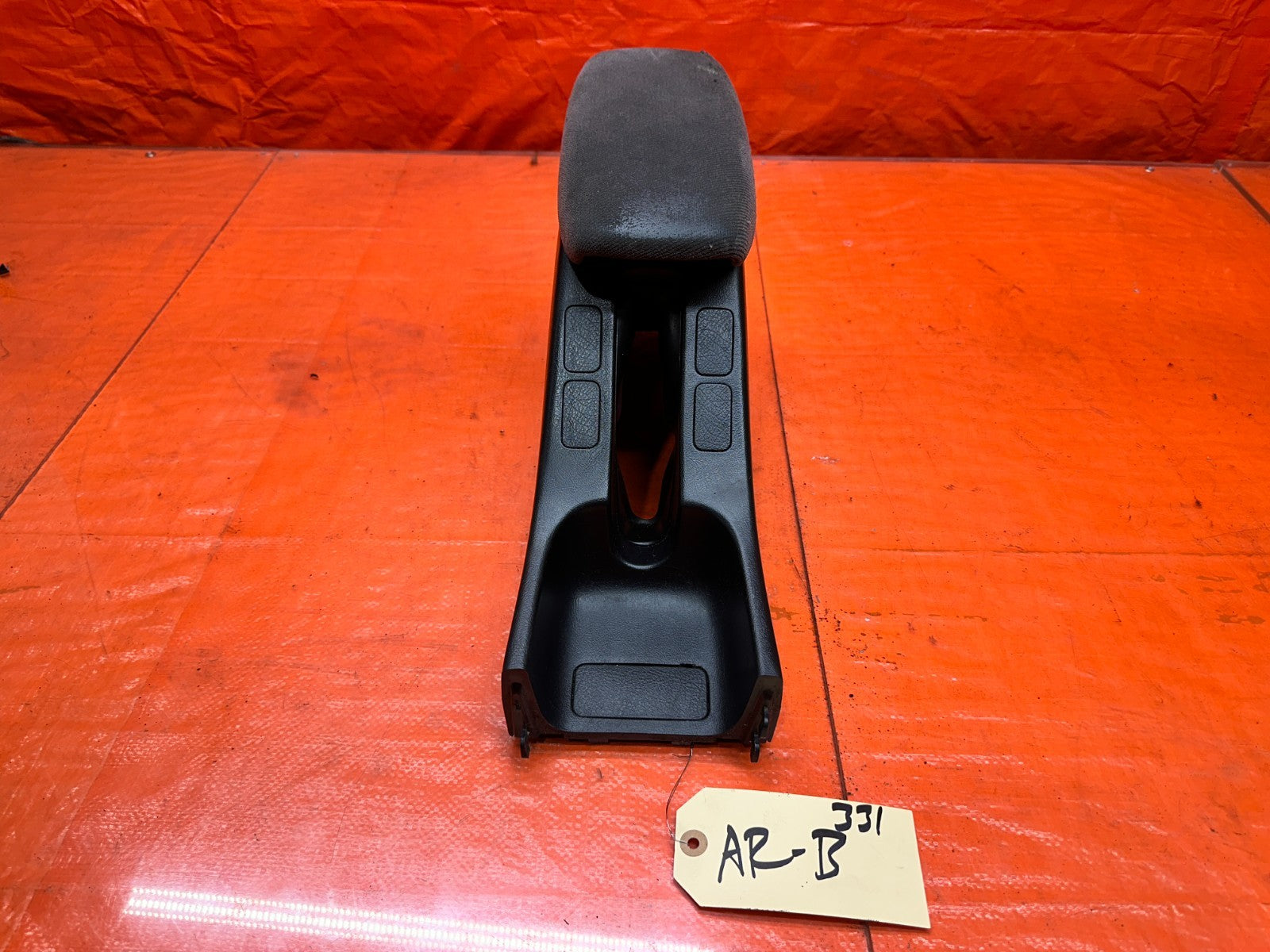 94 01 ACURA INTEGRA CENTER CONSOLE ARMREST LID ASSEMBLY OEM #3314