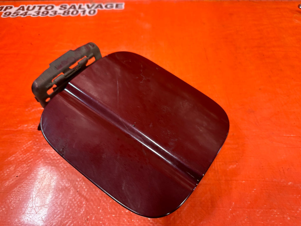 08 12 HONDA ACCORD SEDAN   GASOLINE GAS FUEL LID COVER   RED   OEM #2513
