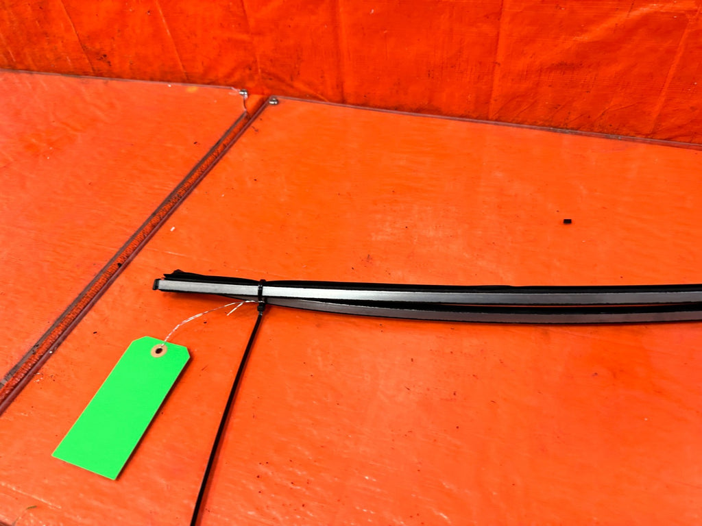 08 15 INFINITI G37 COUPE GAS GASOLINE FUEL TANK MOUNTING STRAPS BAND SET OEM 31111