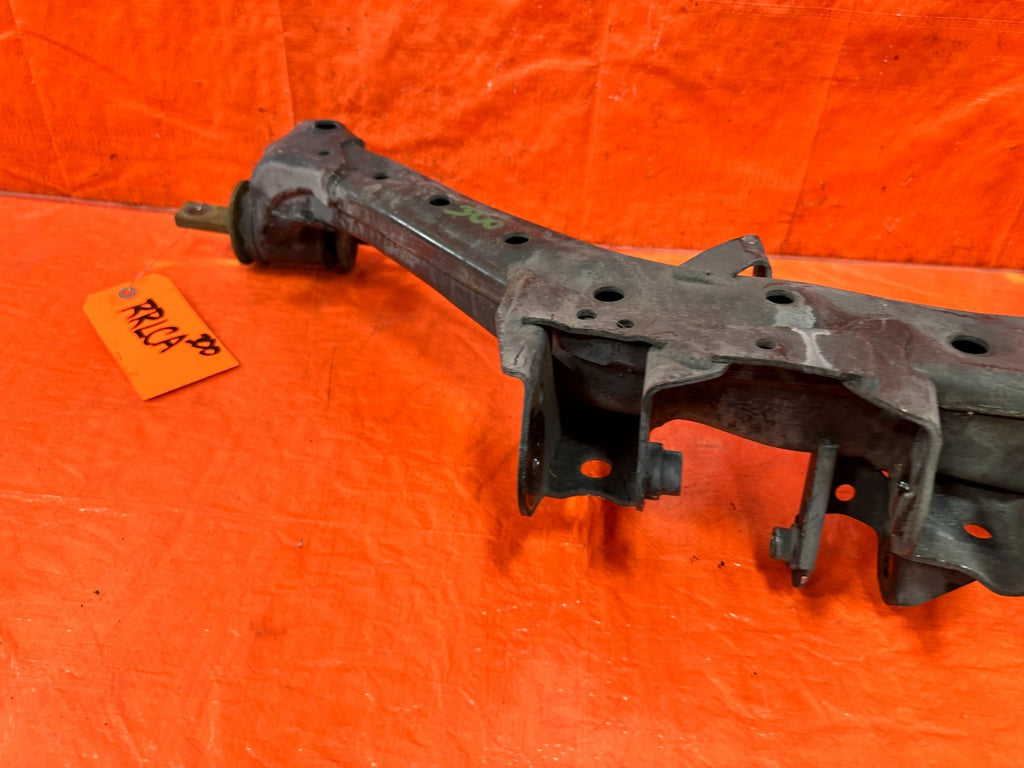 06 11 HONDA CIVIC SI   PASSENGER RIGHT REAR LOWER CONTROL TRAILING ARM   OEM 30010