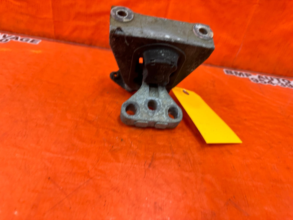 06 11 HONDA CIVIC 1.8L   5 SPEED MANUAL STICK SHIFT TRANSMISSION MOUNT OEM 2609