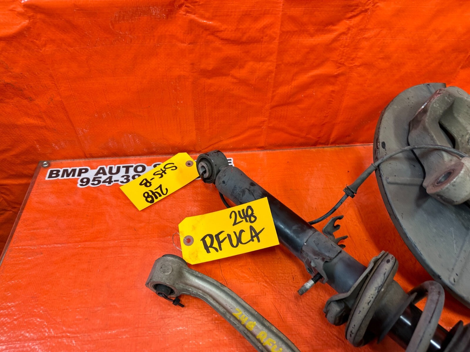 08 15 INFINITI G37 COUPE RWD RIGHT FRONT SPINDLE SHOCK AND CONTROL ARMS OEM 24810