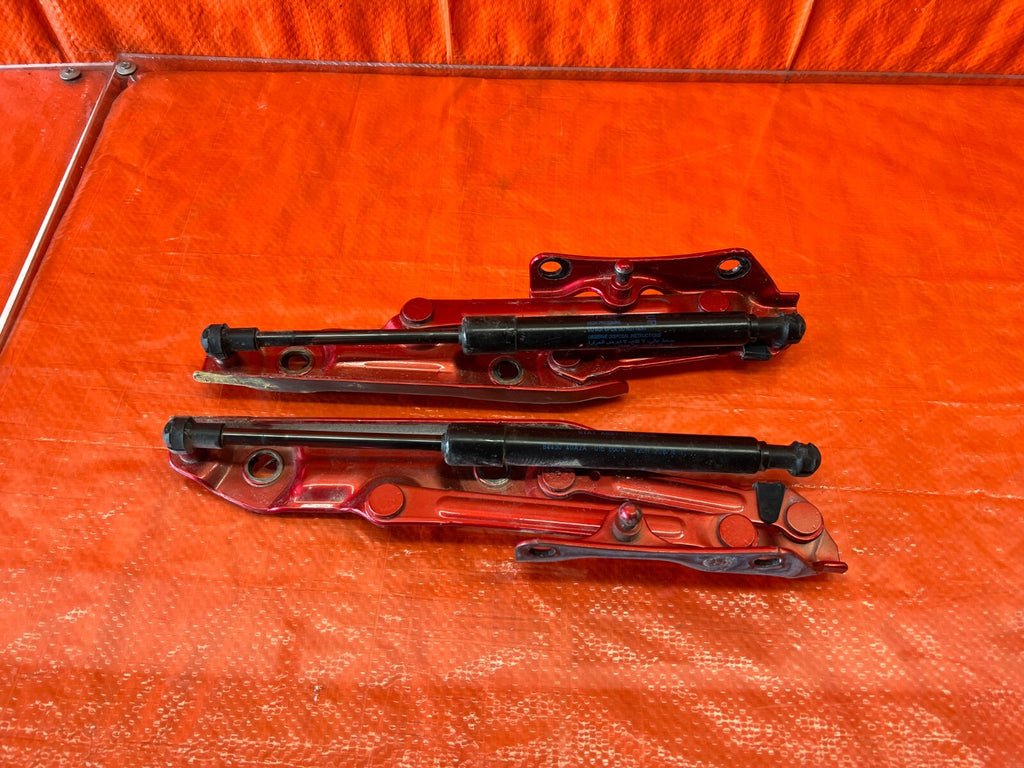 14 20 INFINITI Q50 & Q70   TRUNK HINGE SET   LEFT AND RIGHT HINGES W/ SHOCKS OEM0