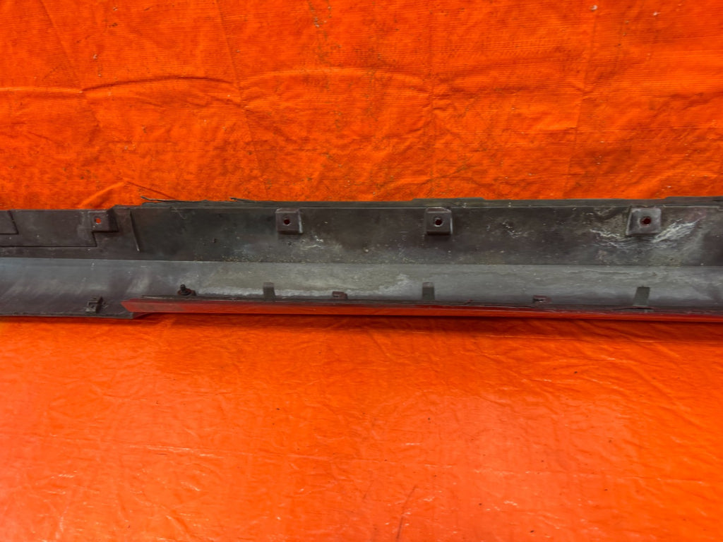 2008 INFINTI G37 COUPE SPORT SIDE SKIRT ROCKER MOLDING TRIM RIGHT OEM 32815