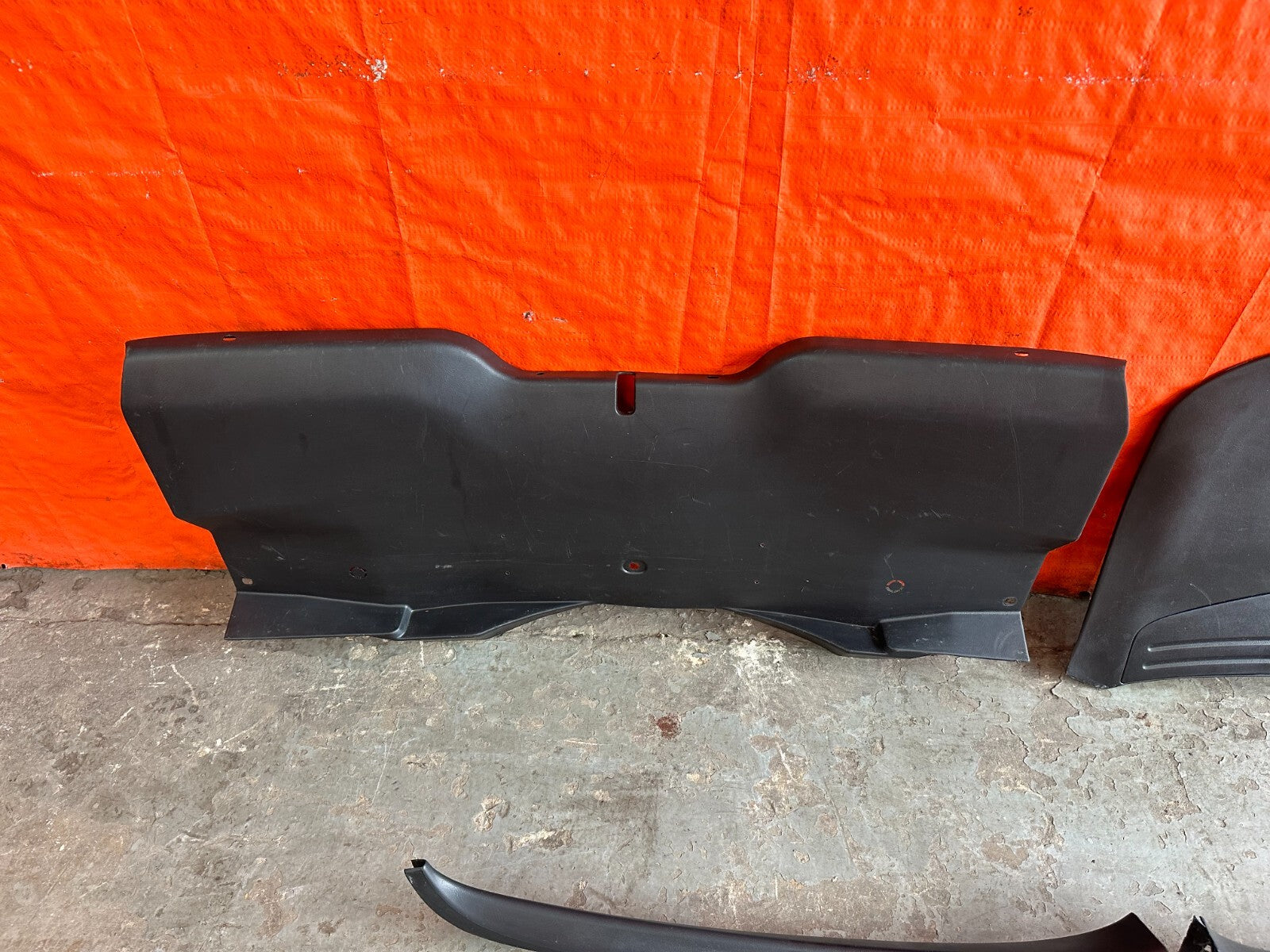 94 01 ACURA INTEGRA 2 DOOR   REAR HATCHBACK HATCH PLASTIC TRIM LINING OEM #2266