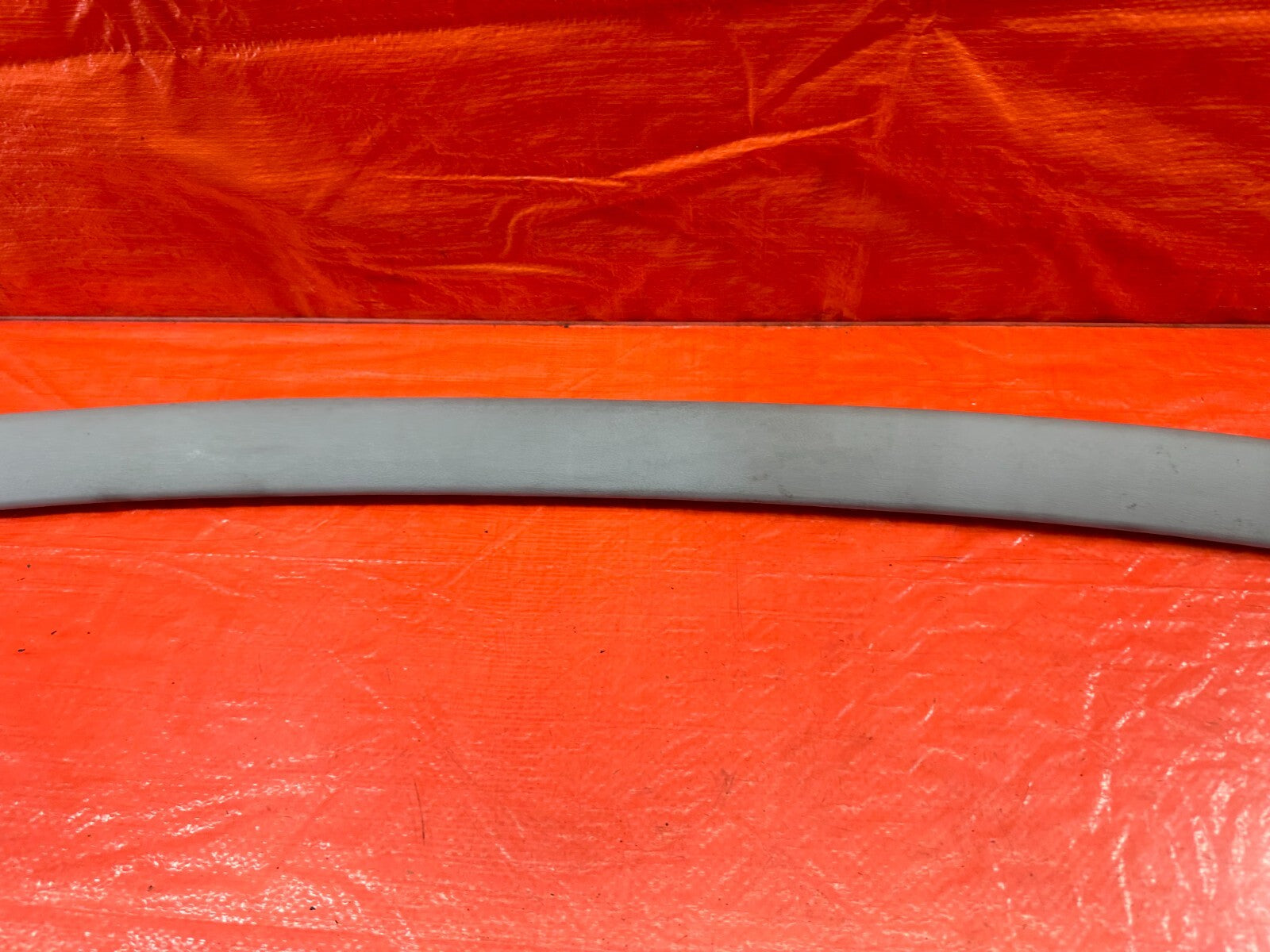 96 00 HONDA CIVIC COUPE   REAR HEADLINER TRIM COVER STRIP PLASTIC   OEM #2025