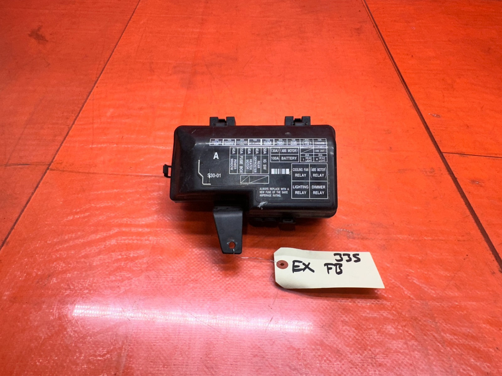 97 01 HONDA PRELUDE 2.2L UNDER HOOD ENGINE BAY FUSE BOX RELAY BLOCK OEM #3350