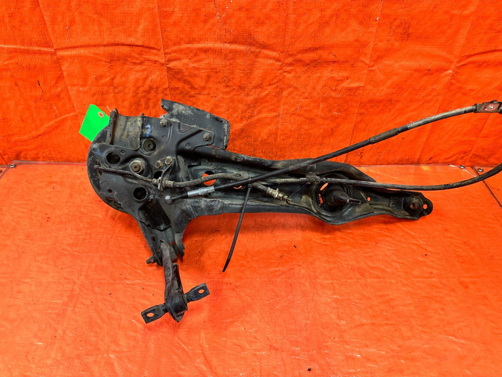 90 91 HONDA CIVIC HATCHBACK   PASSENGER RIGHT REAR TRAILING ARM LOWER ARM   OEM6