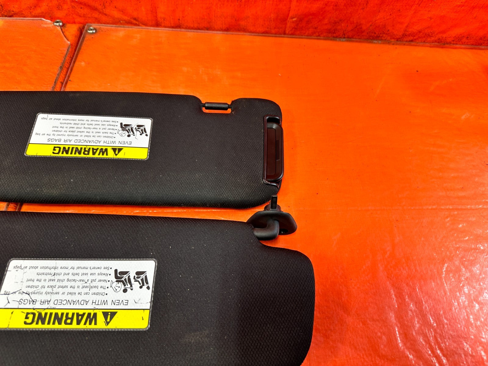13 16 HYUNDAI GENESIS COUPE 3.8L   LEFT AND RIGHT SUN VISORS PAIR SET   OEM #3261