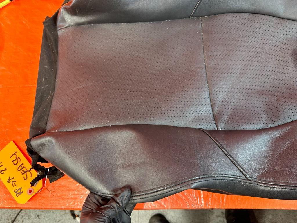 02 04 ACURA RSX   BLACK   RIGHT FRONT UPPER SEAT SKIN LEATHER COVER OEM 2711
