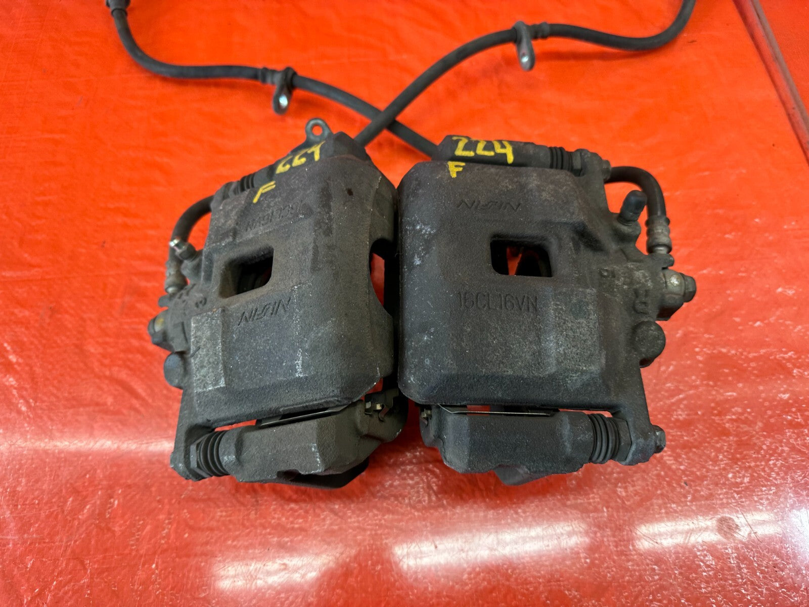 00 09 HONDA S2000   FRONT BRAKE CALIPERS   LEFT RIGHT CALIPER SET   OEM #2242