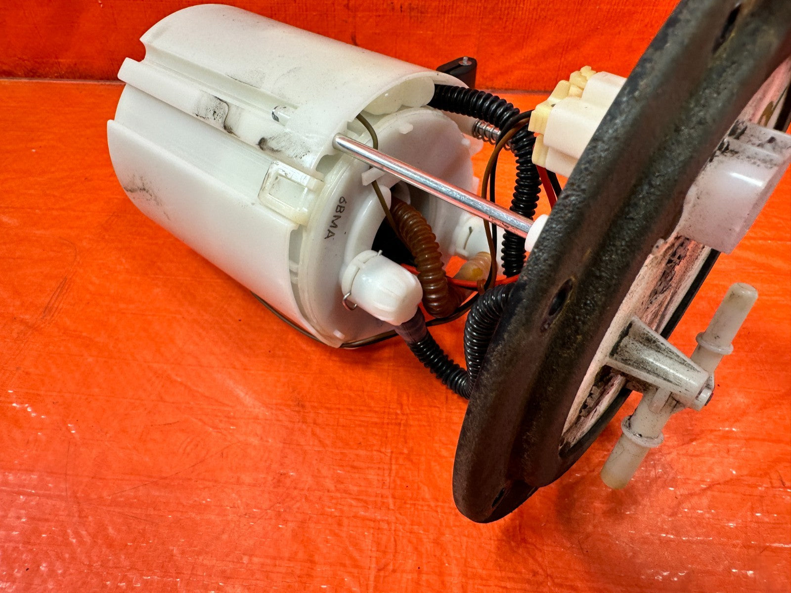 13 16 HYUNDAI GENESIS COUPE   GASOLINE GAS FUEL PUMP SENDING UNIT   OEM #3024