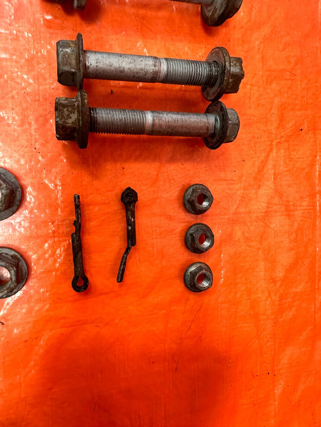 08 15 INFINITI G37 Q60   REAR TRAILING ARM CASTER CAMBER BOLTS HARDWARE OEM 3286