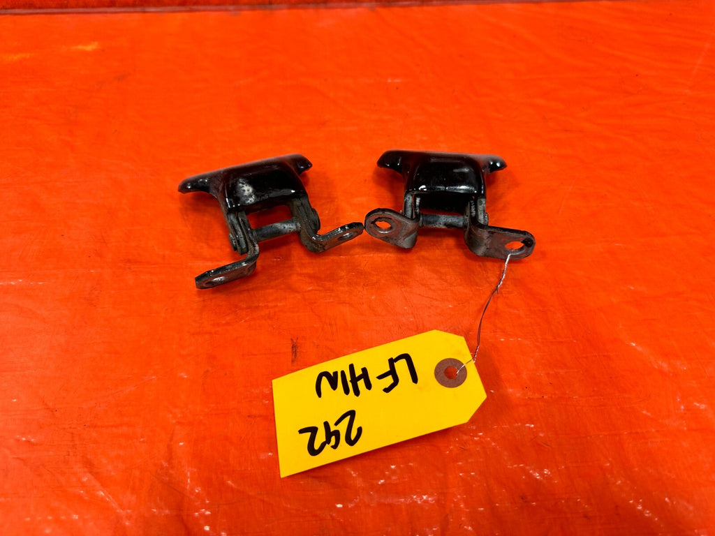 13 24 SUBARU BRZ   DOOR HINGE SET   UPPER & LOWER   LEFT SIDE   OEM #2923