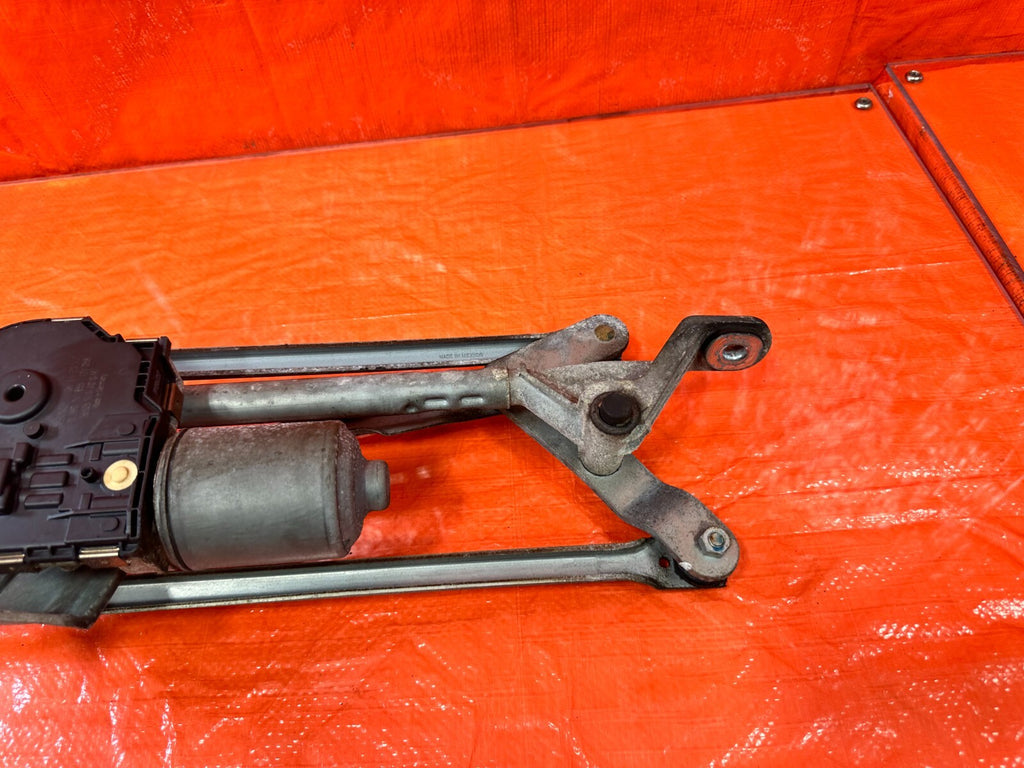 06 11 HONDA CIVIC SI 2D COUPE   WINDSHIELD WIPER MOTOR W/ LINKAGE   OEM OE #2647