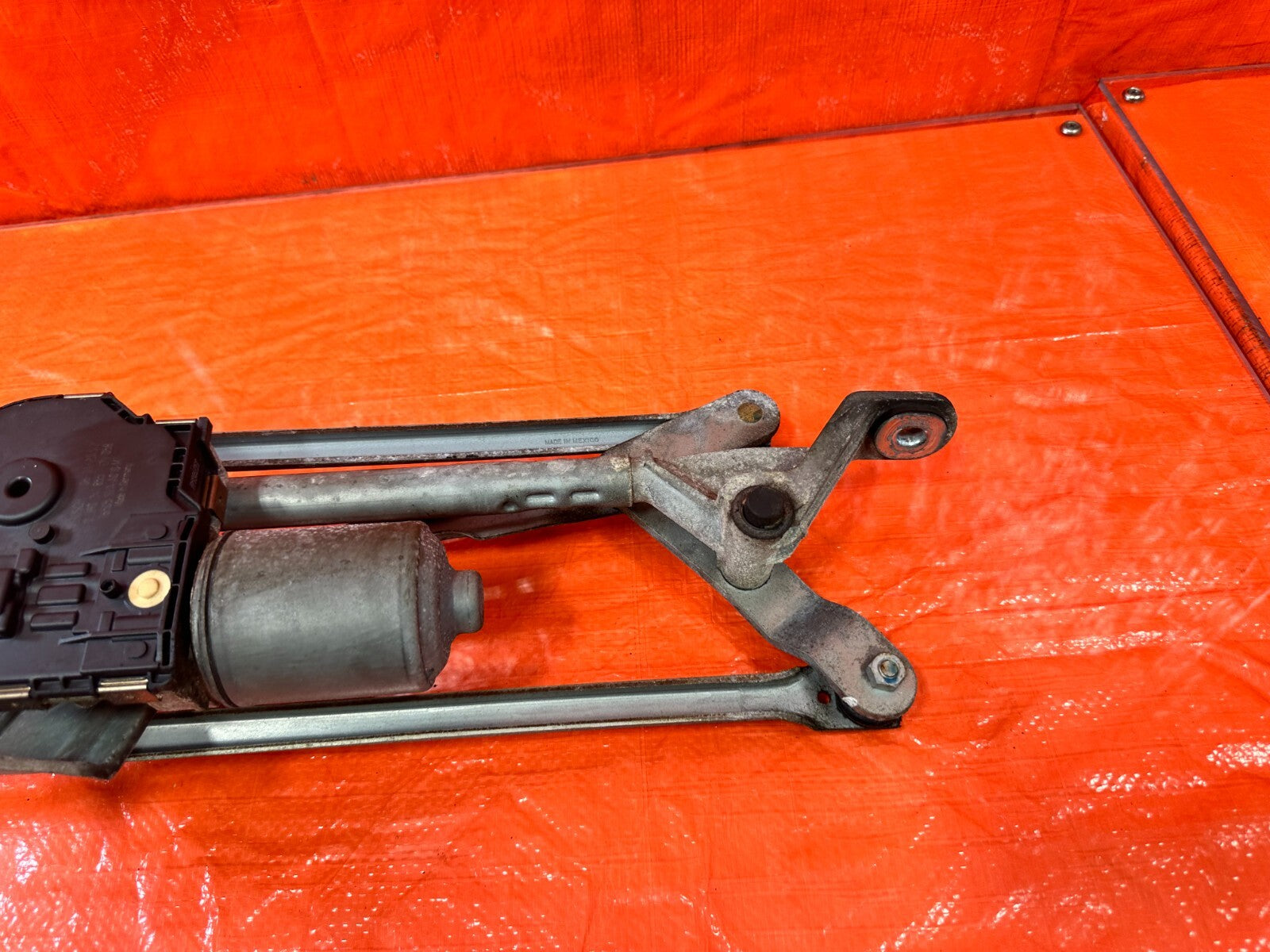 06 11 HONDA CIVIC SI 2D COUPE   WINDSHIELD WIPER MOTOR W/ LINKAGE   OEM OE #2647